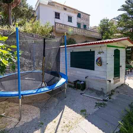 With A Parking Space Hvar - 22023 赫瓦尔