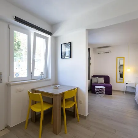 With A Parking Space Hvar - 22023 Apartamento *