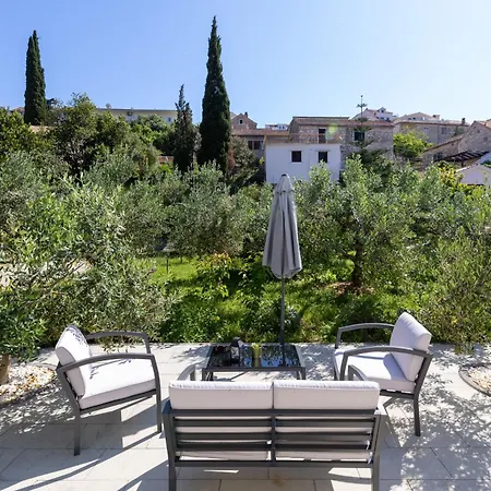 With A Parking Space Hvar - 22023 Apartamento