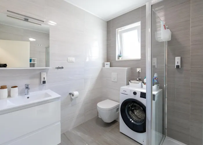 With A Parking Space Hvar - 22023