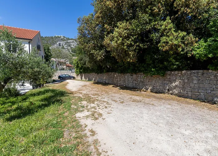 Apartament With A Parking Space Hvar - 22023 *